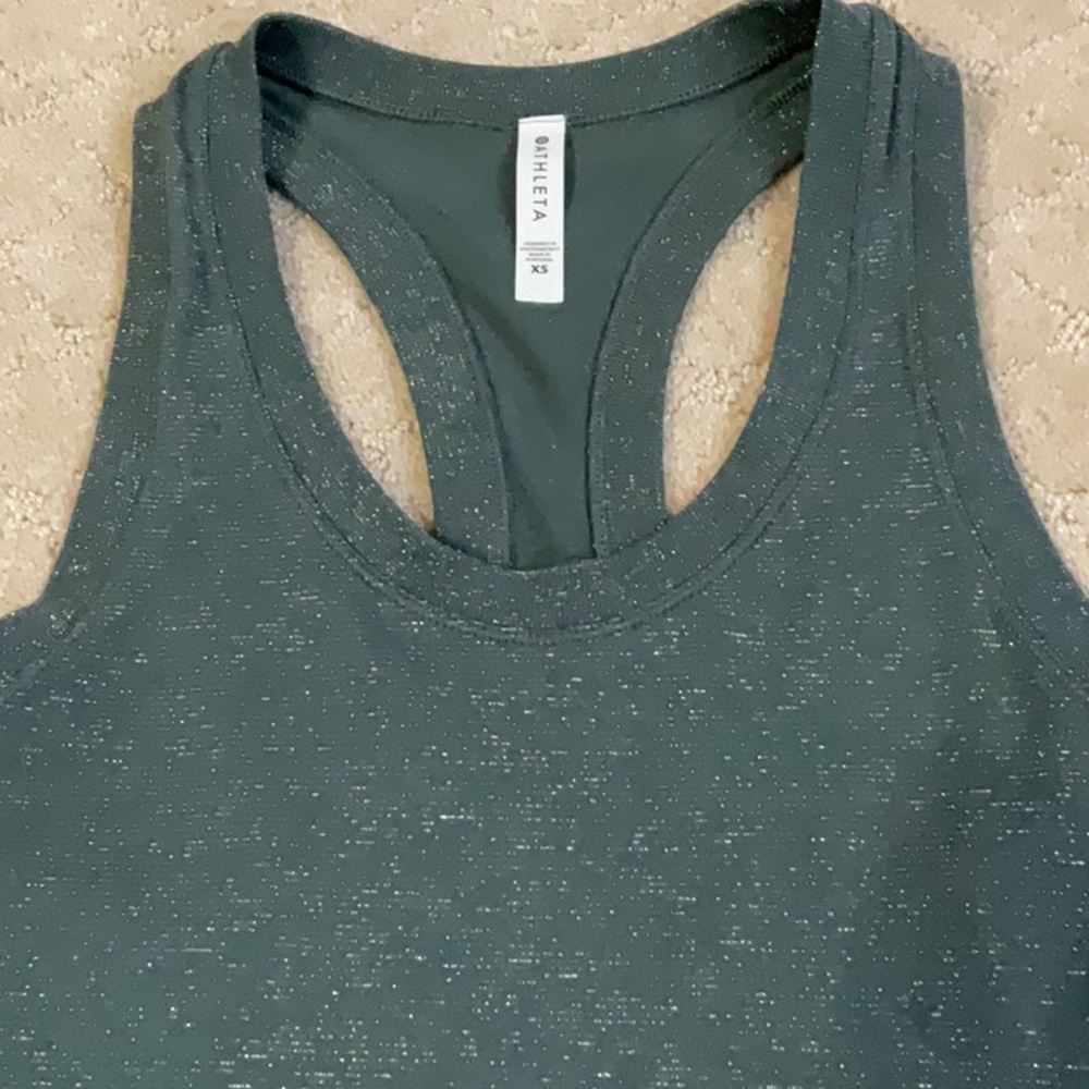 Athleta Momentum shine tank